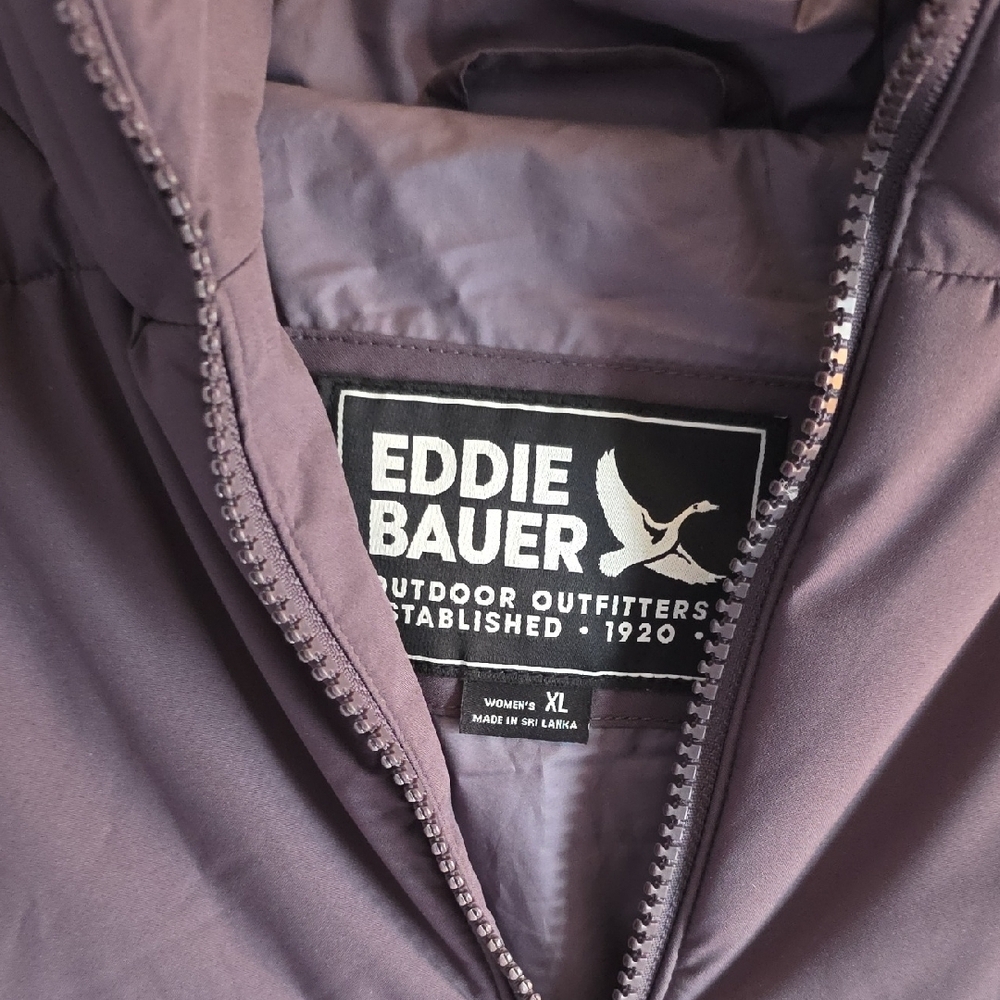 Eddie Bauer Plum Hooded, Long Puffer Vest, Size XL, NWT. - Picture 4 of 12
